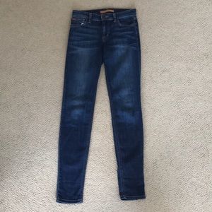 Joe’s Stretchy Skinny Jeans